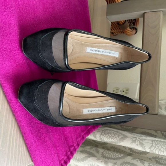 Diane Von Furstenberg Black Suede Heels - Picture 2 of 5
